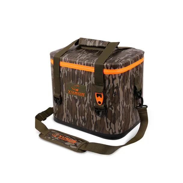 Fan Favorite YUKON OUTFITTERS 30 Can Mossy Oak Bottomland Tech Cooler (MG30CTSCMOB)